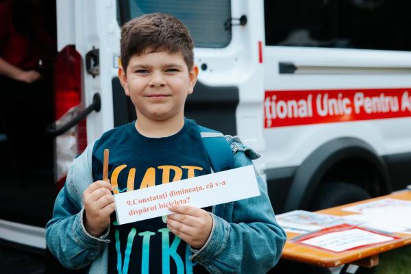 Serviciul 112 a adus lecții de siguranță și experiențe interactive copiilor la sărbătoarea organizată de MAI cu prilejul Zilei Internaționale a Copilului