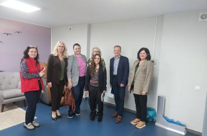 Reprezentanții Corpului Păcii, în vizită la Serviciul 112 – discuții privind sprijinul profesional acordat operatorilor serviciului de urgență