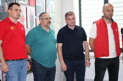Echipa Serviciului 112 a primit o donație din partea Automobil Club Moldova