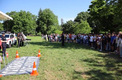 „Vacanță în Siguranță” – campanie de informare și educare privind prevenirea riscurilor și utilizarea responsabilă a numărului unic de urgență 112 în taberele de vară