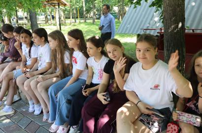„Vacanță în Siguranță” – campanie de informare și educare privind prevenirea riscurilor și utilizarea responsabilă a numărului unic de urgență 112 în taberele de vară