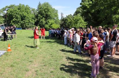 „Vacanță în Siguranță” – campanie de informare și educare privind prevenirea riscurilor și utilizarea responsabilă a numărului unic de urgență 112 în taberele de vară
