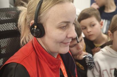 Elevii descoperă rolul Serviciului 112 în cadrul turelor de informare organizate la Centrele de preluare a apelurilor de urgență