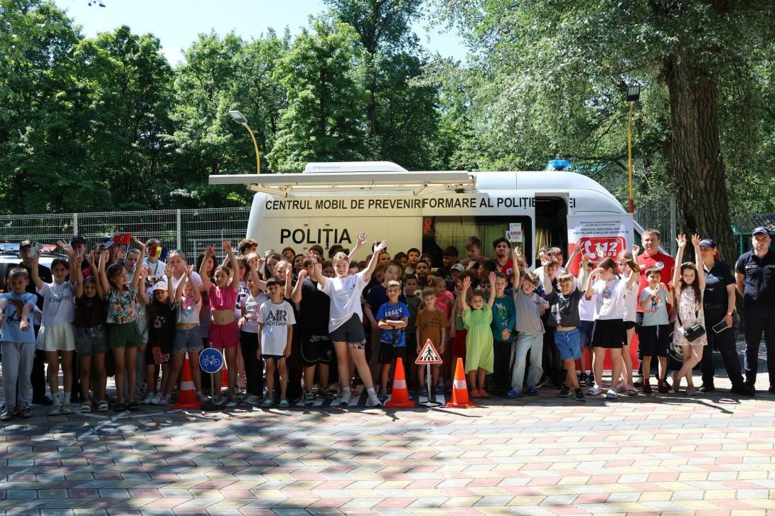 „Vacanță în Siguranță” – campanie de informare și educare privind prevenirea riscurilor și utilizarea responsabilă a numărului unic de urgență 112 în taberele de vară
